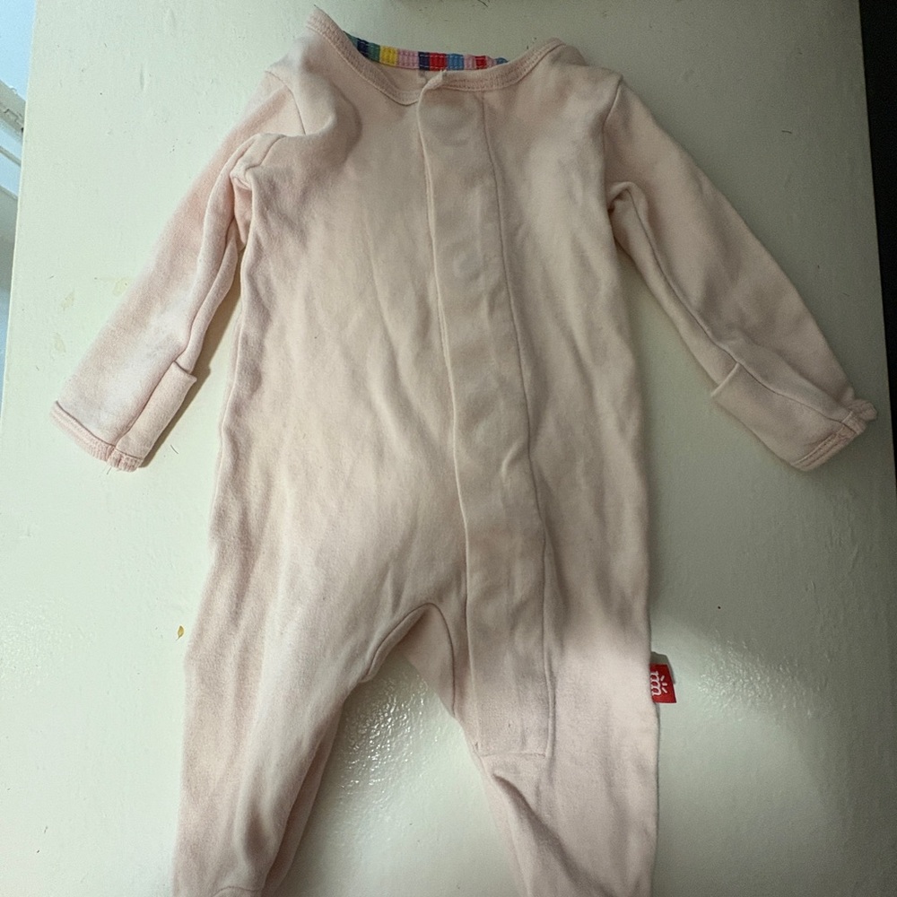 MAGNETIC ME newborn organic cotton footie onesie bundle - Picture 3 of 5